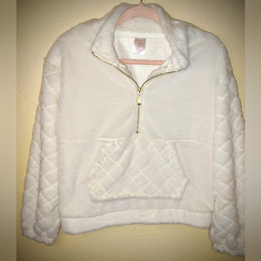 No Boundaries Women's Small White Fuzzy Half-Zip Pullover